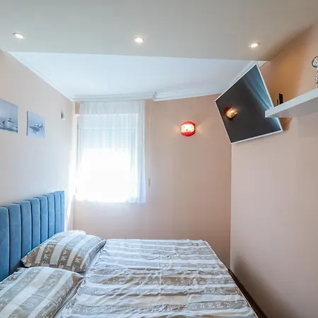 Апартаменты Estike Apartmanhaz
